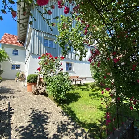 D.d. Apartament Aitrach